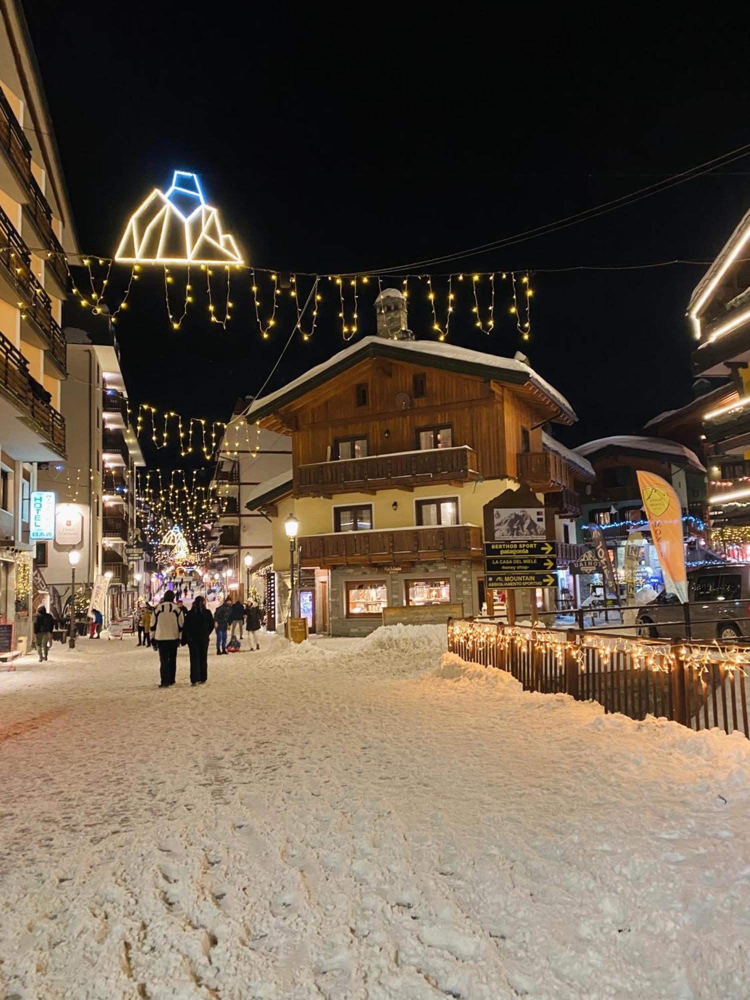 Ski Paradise - Cielo Alto Cervinia 布勒伊-切尔维尼亚 外观 照片
